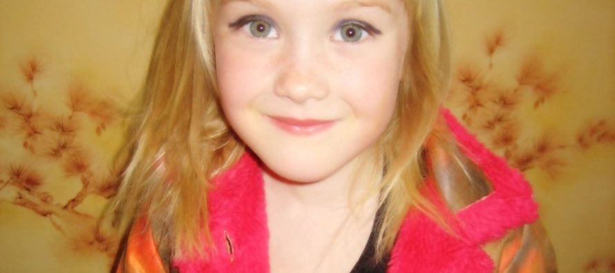 Helena-Reet: Estella Elisheva otsustas “Ohmygossip Couture for kids” arendama hakata