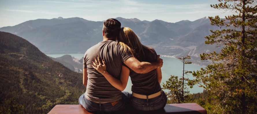 FIVE POSITIVE results of being in love