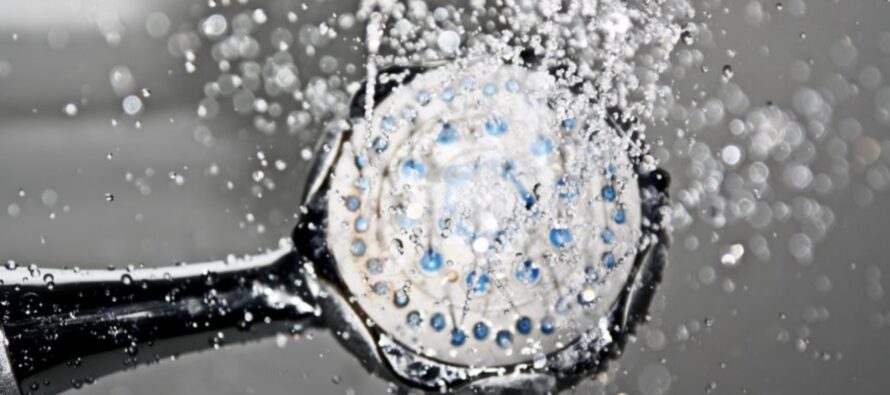 DO you also do this when taking a shower? Get to know these FOUR mistakes!